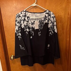 Chic Black and White Floral Blouse